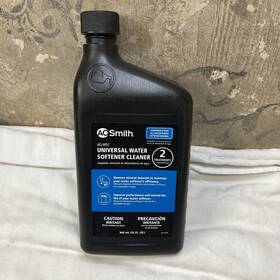 A. O. Smith 811640030445 Ao-wsc Universal Water Softener Cleaner 32 Oz