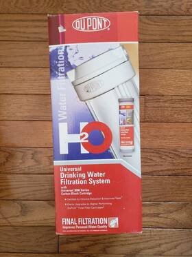 Dupont 186366000479 New Water Filtration Universal Drinking System 3000 Series Carbon Block