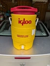 Igloo 451 5-GALLON Hi-vis Yellow Industrial Heavy Duty Drinking Water Cooler. Fixed Price $50.00.